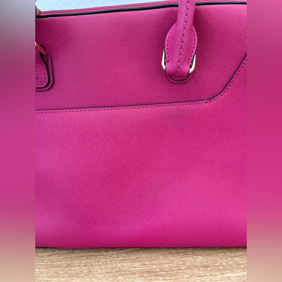 Henri Bendel Large West 57th Satchel Fuchsia Pink Saffiano Leather Crossbody Bag - Picture 10 of 16